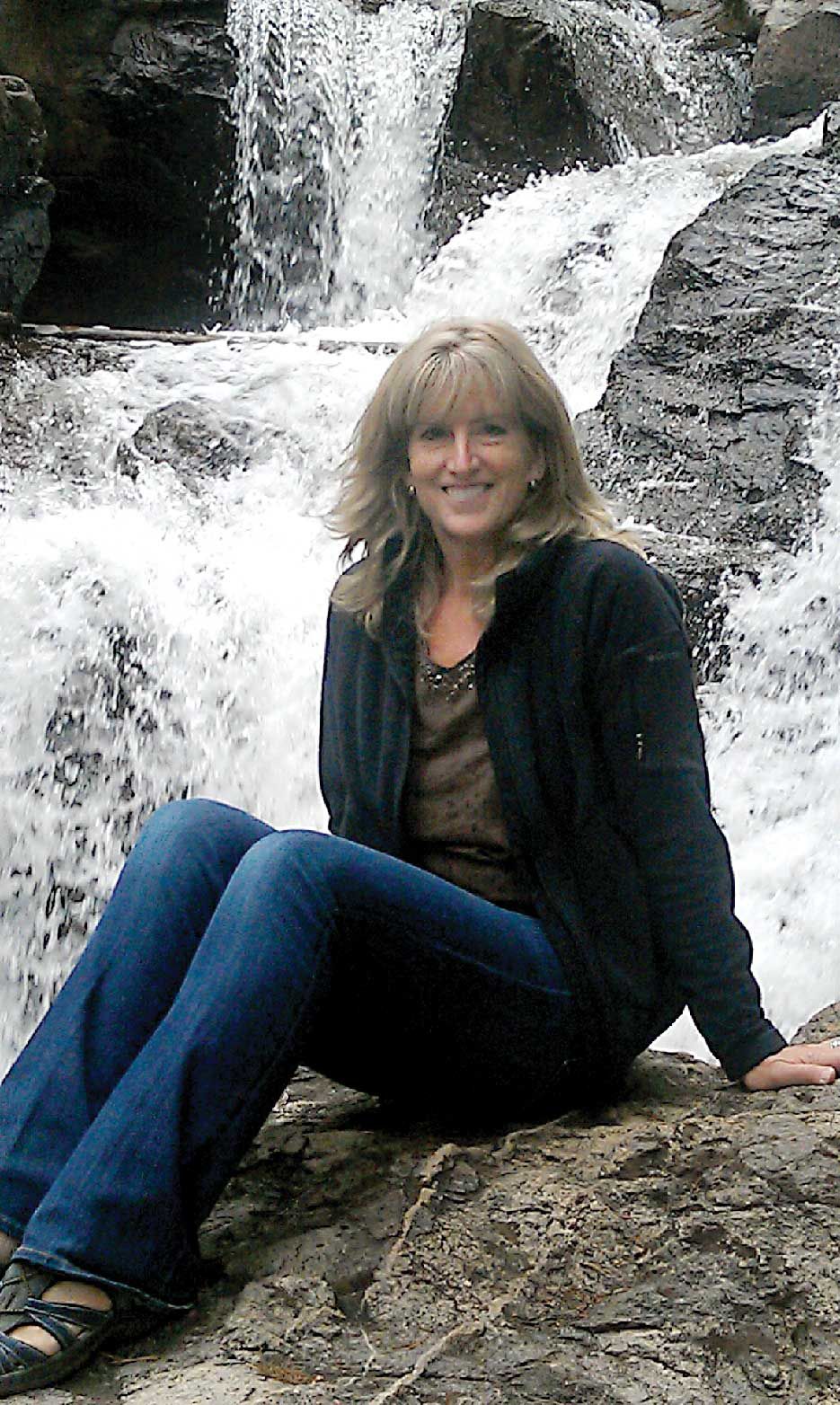 Catherine Holekamp Hartig